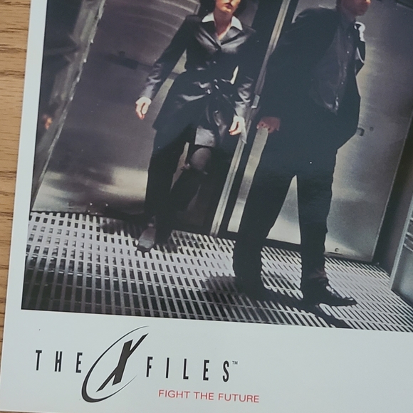 The X-Files Fight the Future Glossy Photo - Picture 2 of 4